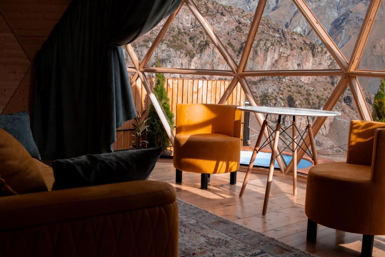 Gabua Glamping Villa Kazbegi Exteriör bild
