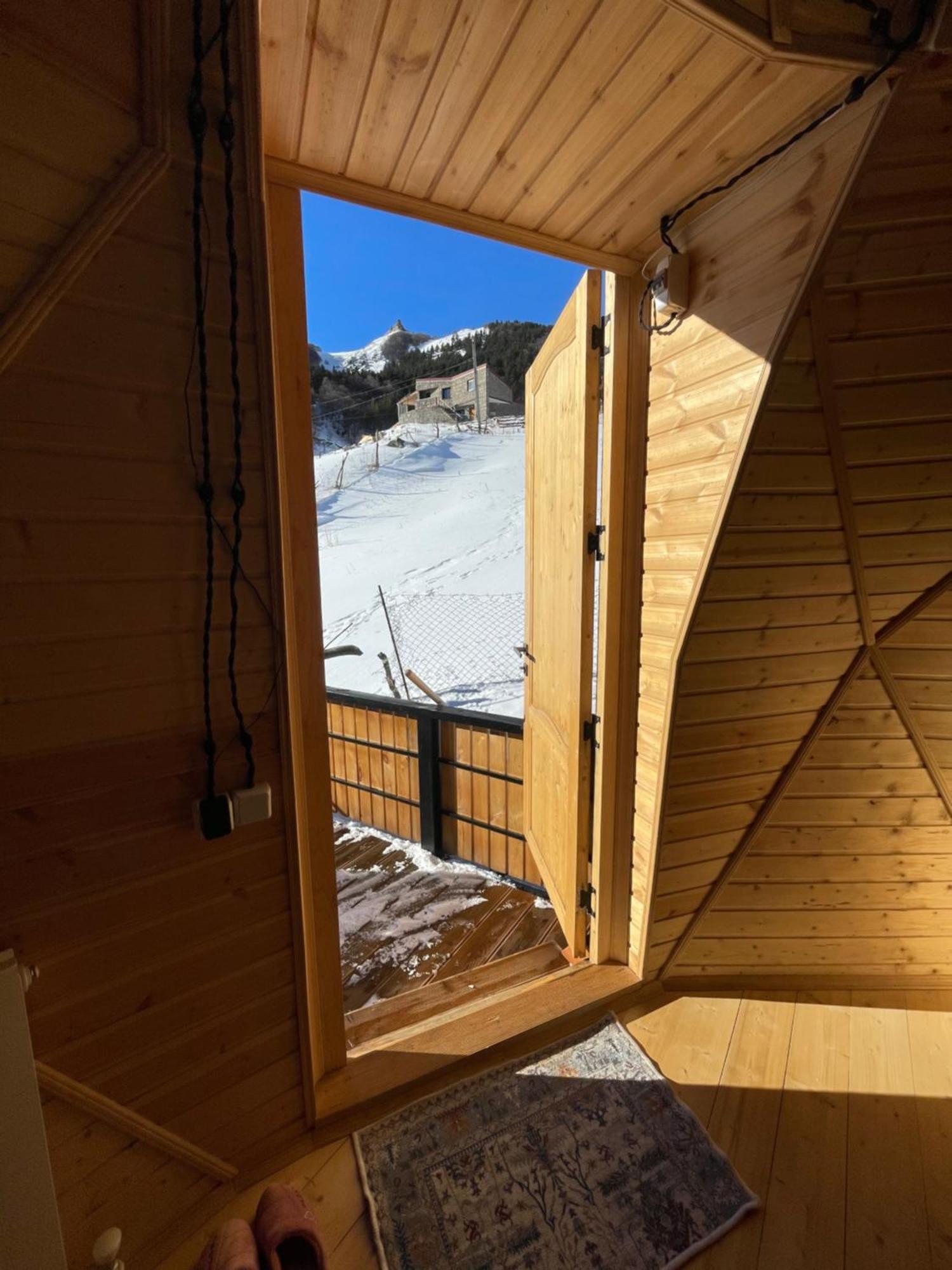 Gabua Glamping Villa Kazbegi Exteriör bild