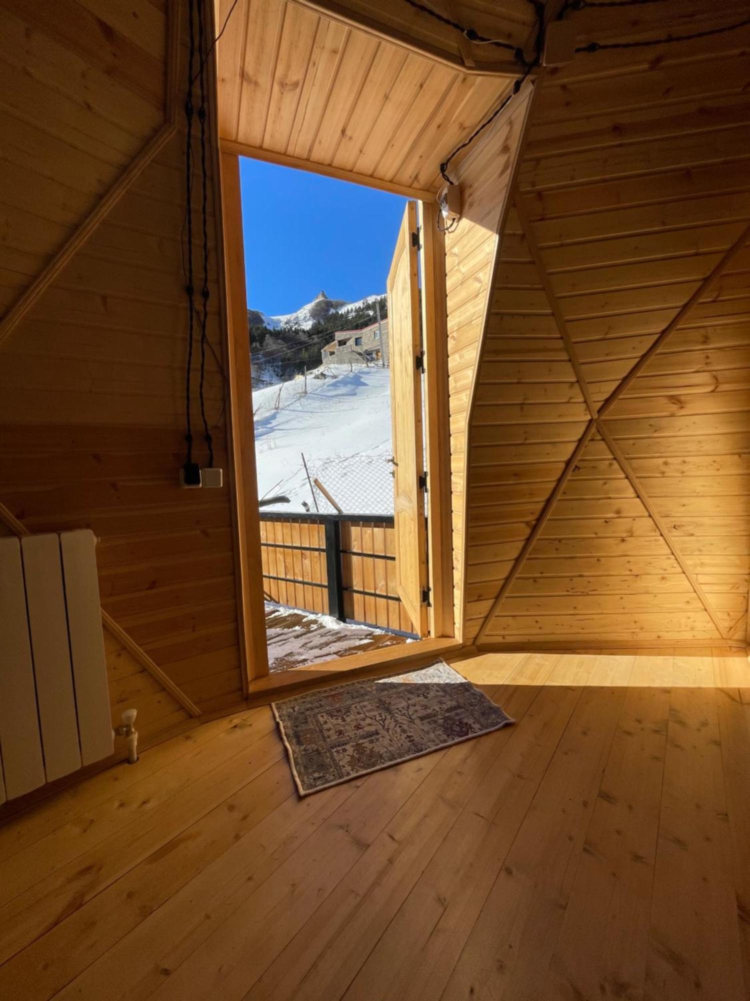 Gabua Glamping Villa Kazbegi Exteriör bild