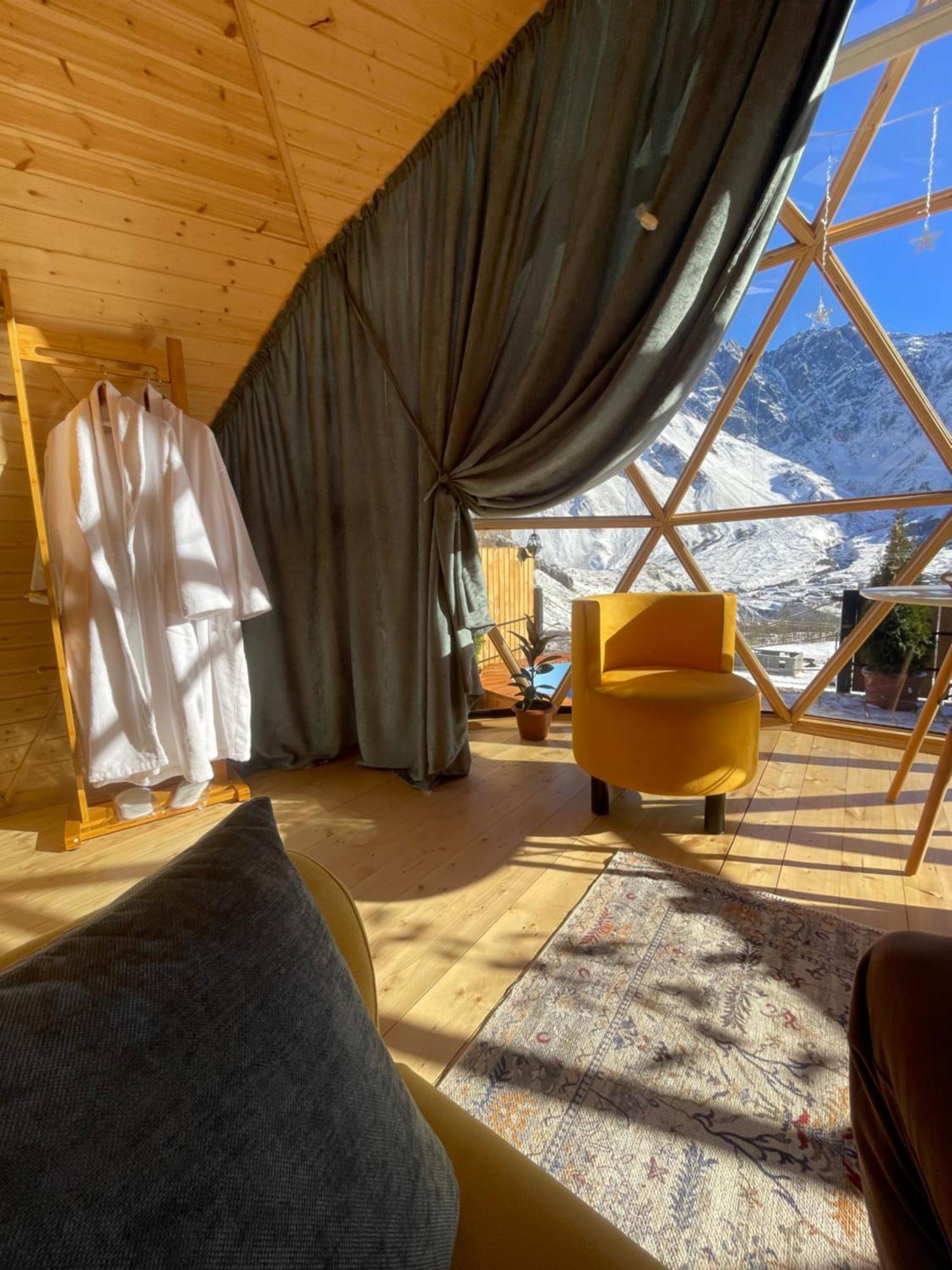 Gabua Glamping Villa Kazbegi Exteriör bild