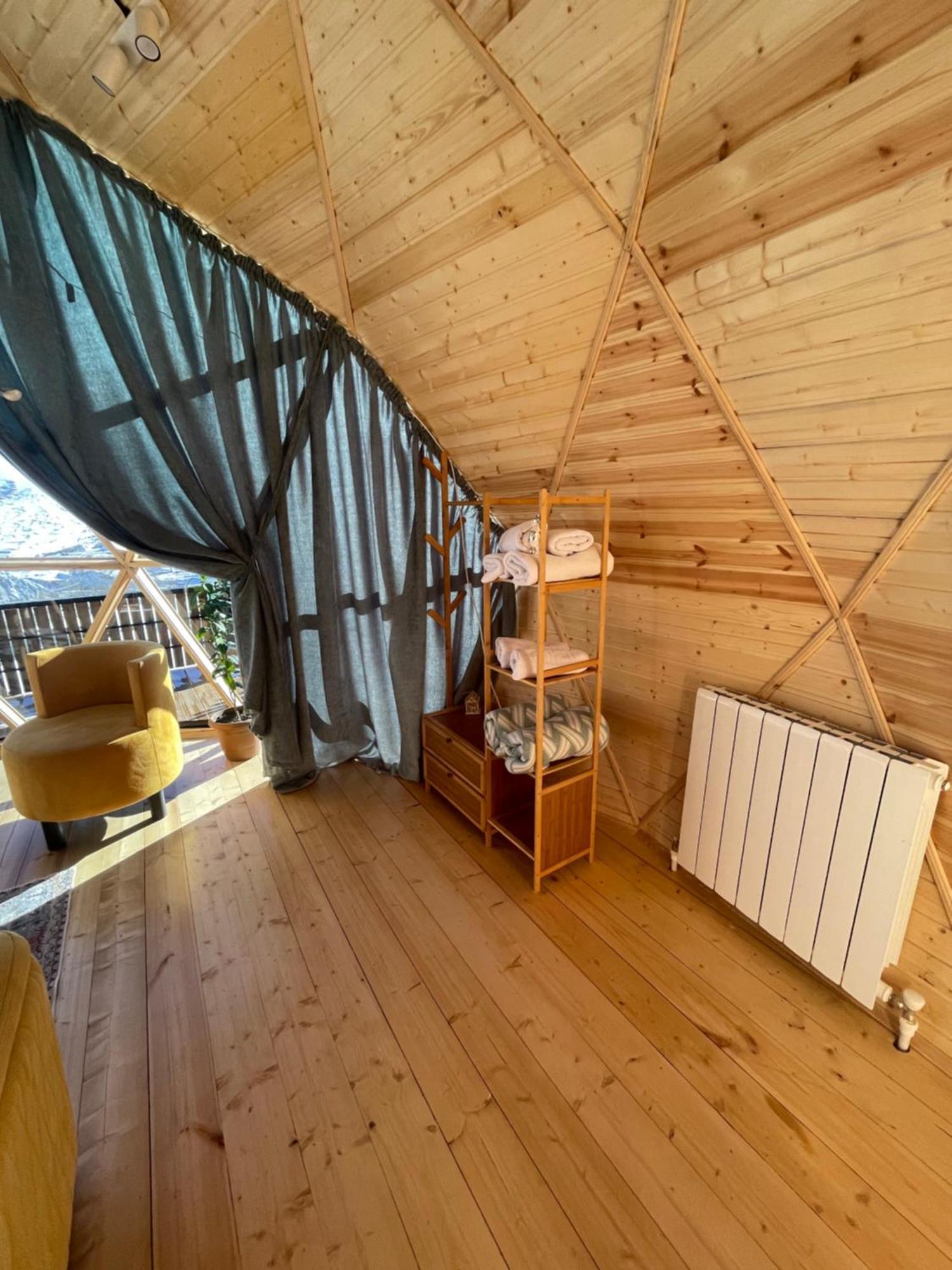 Gabua Glamping Villa Kazbegi Exteriör bild