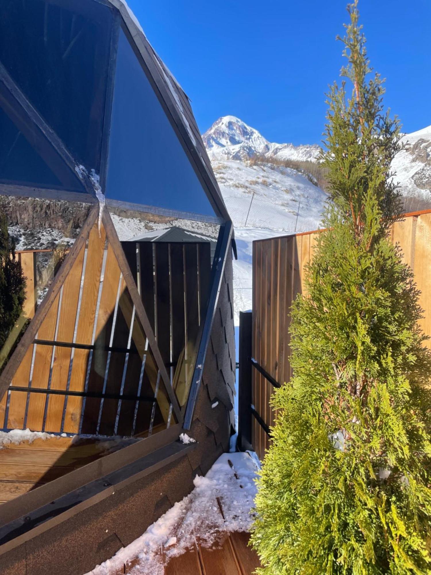 Gabua Glamping Villa Kazbegi Exteriör bild